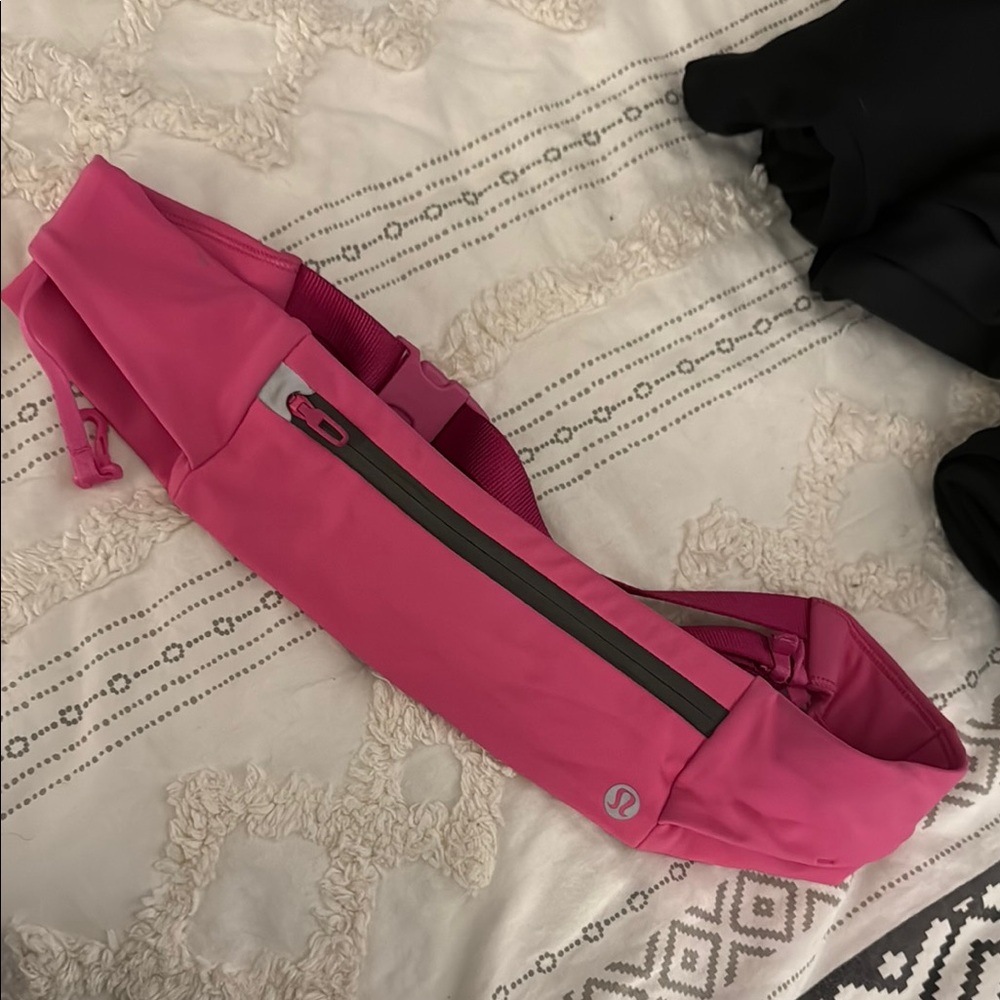 Lululemon Pink Belt Bag with Zipper